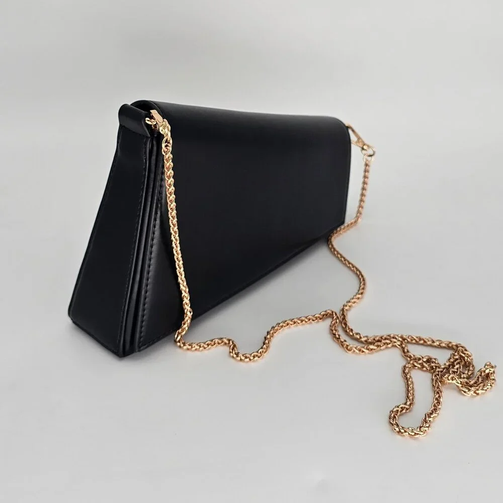 Black Сlutch Shoulder Bag Gold Chain Y2K Minimalist Purse